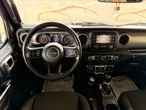 Used 2018 Jeep Wrangler Unlimited Sport S image 29
