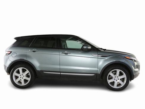 Used 2015 Land Rover Range Rover Evoque Pure Plus image 11