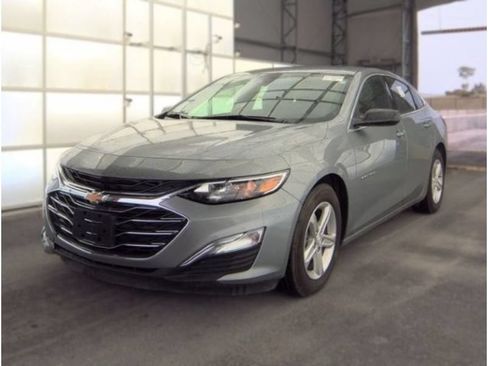 Used 2023 Chevrolet Malibu LS FWD image 1