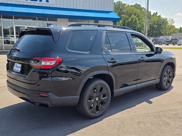 New 2026 Honda Pilot Black Edition image 3