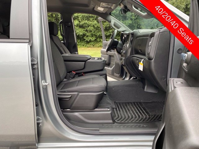 New 2026 Chevrolet Silverado 2500 Custom w/ Custom Value Package AWD/4WD image 24