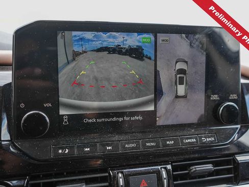 Used 2022 Nissan Pathfinder Platinum w/ Lighting Package (N92) FWD image 19