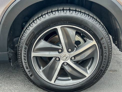 Used 2021 Honda HR-V EX image 12