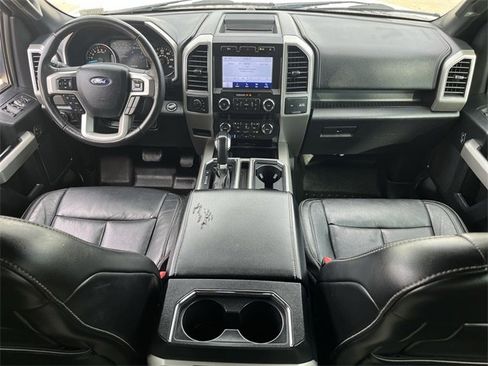 Used 2020 Ford F150 Lariat image 11