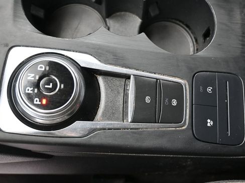 Used 2020 Ford Escape S image 29