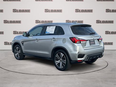 Used 2021 Mitsubishi Outlander Sport ES image 3