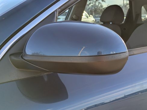 Certified 2017 Kia Niro LX image 11