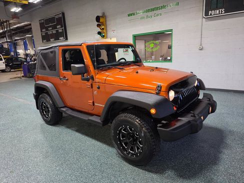 Used 2011 Jeep Wrangler Sport AWD/4WD image 4