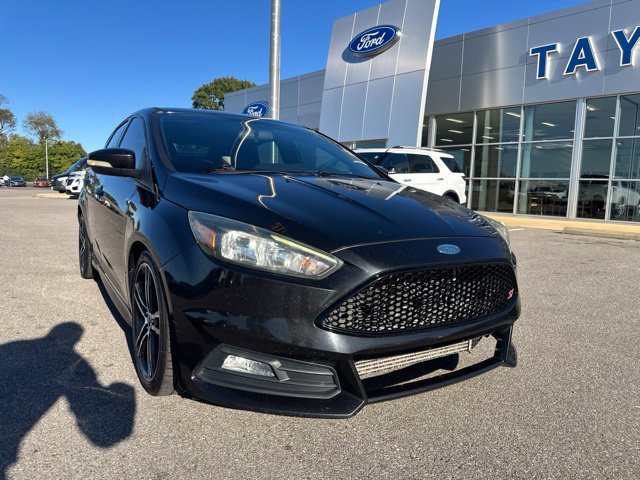 Used 2015 Ford Focus ST FWD image 5