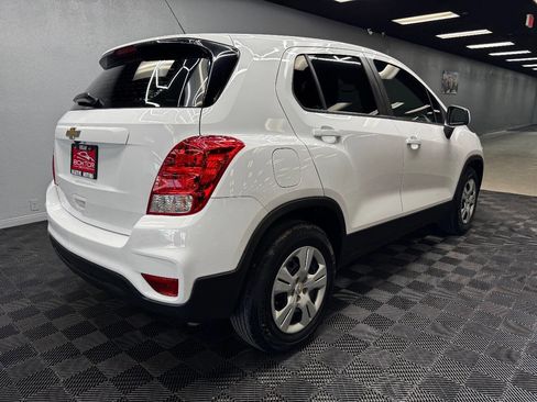 Used 2019 Chevrolet Trax LS w/ LPO, Cargo Package image 12