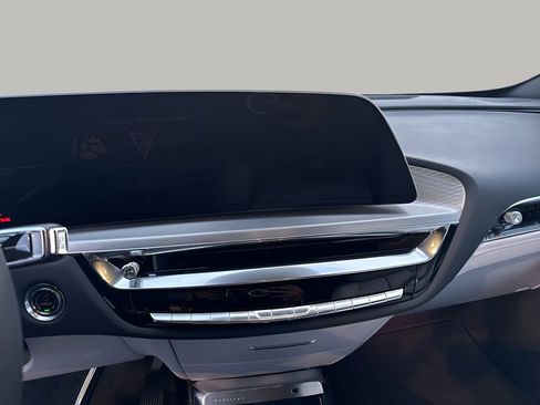 New 2025 Cadillac Lyriq Sport image 27