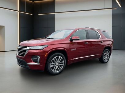 Used 2023 Chevrolet Traverse High Country