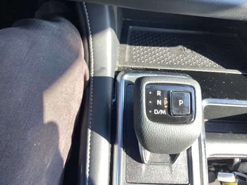 Used 2023 Nissan Pathfinder SL w/ SL Premium Package AWD/4WD image 7