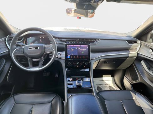 Used 2025 Jeep Grand Cherokee Limited 4xe image 35