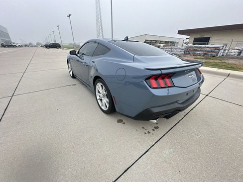 Used 2024 Ford Mustang GT Premium RWD image 12