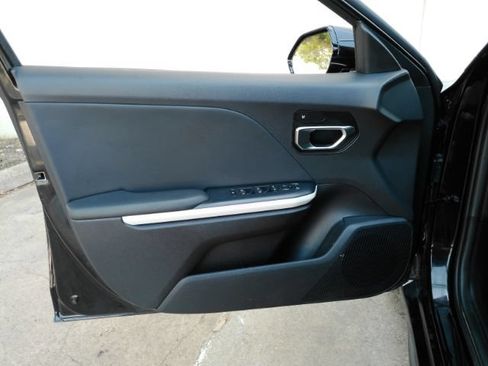 Used 2025 Kia K4 GT-Line w/ GT-Line Sunroof Package FWD image 15