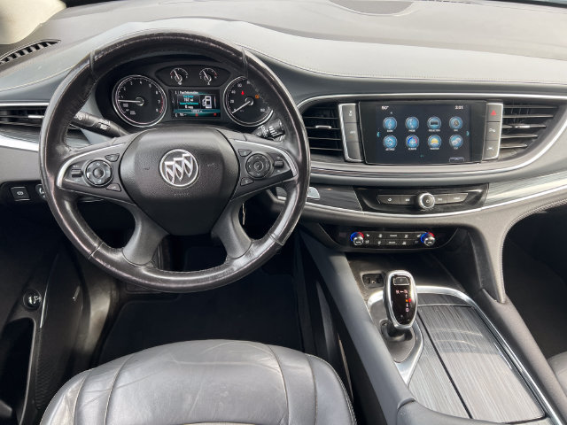 Used 2018 Buick Enclave Premium w/ LPO, Hit The Road Package AWD/4WD image 3