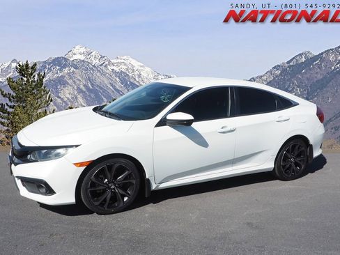 Used 2019 Honda Civic Sport image 1