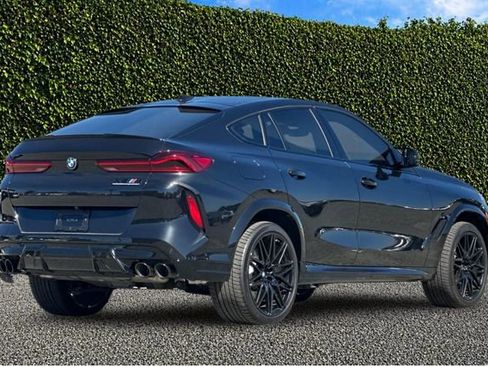 Used 2026 BMW X6 M Competition AWD/4WD image 4
