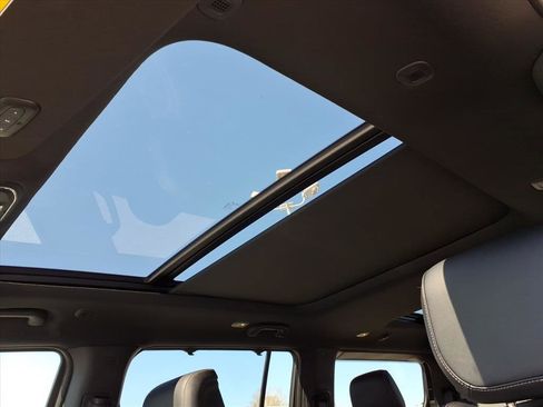 New 2026 Jeep Grand Wagoneer Limited image 12