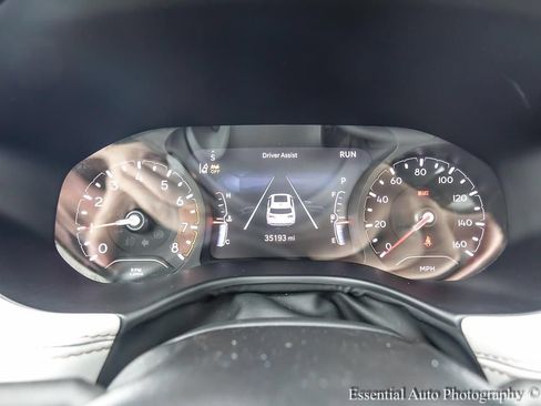 Used 2023 Jeep Compass Limited w/ Sun and Sound Group AWD/4WD image 4
