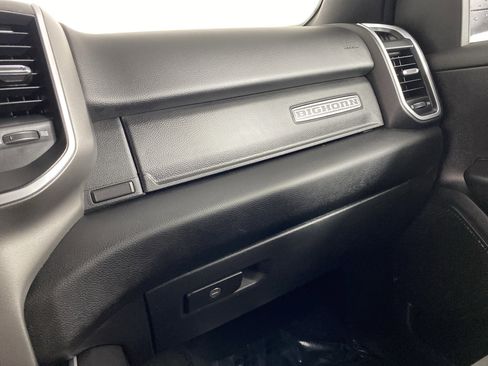 Used 2022 RAM 1500 Big Horn image 32