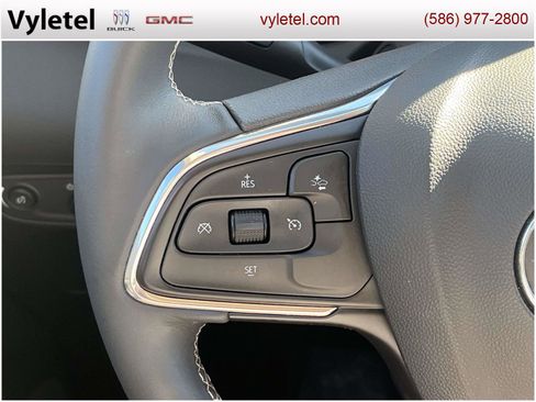 Certified 2023 Buick Encore GX Select image 22