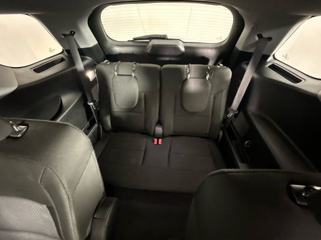 Used 2022 Ford Explorer XLT AWD/4WD image 22