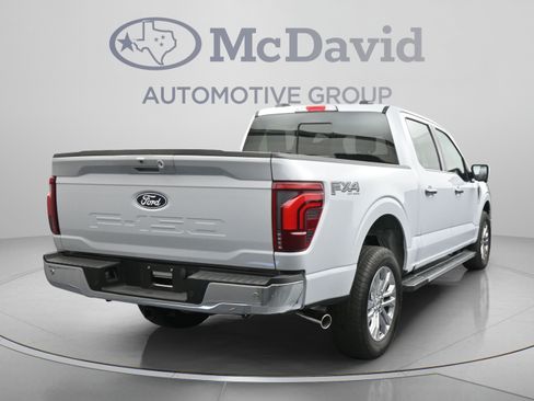 Used 2025 Ford F150 Lariat w/ Equipment Group 502A High AWD/4WD image 8