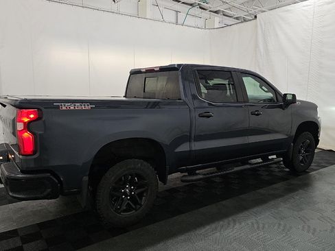 Used 2021 Chevrolet Silverado 1500 LT Trail Boss w/ Convenience Package II AWD/4WD image 4