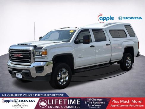 Used 2019 GMC Sierra 2500 4x4 Crew Cab w/ Sierra Convenience Package image 3