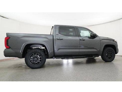 New 2026 Toyota Tundra SR5 AWD/4WD image 27