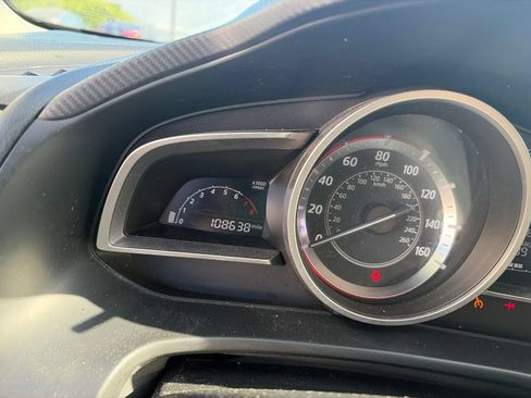 Used 2016 MAZDA MAZDA3 i Sport FWD image 12
