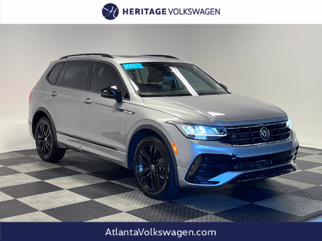 Certified 2022 Volkswagen Tiguan SE R-Line FWD image 1