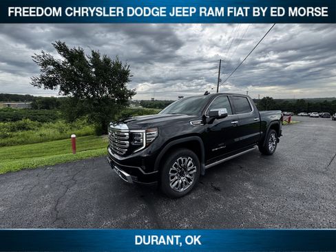 Used 2023 GMC Sierra 1500 Denali w/ Denali Reserve Package AWD/4WD image 21