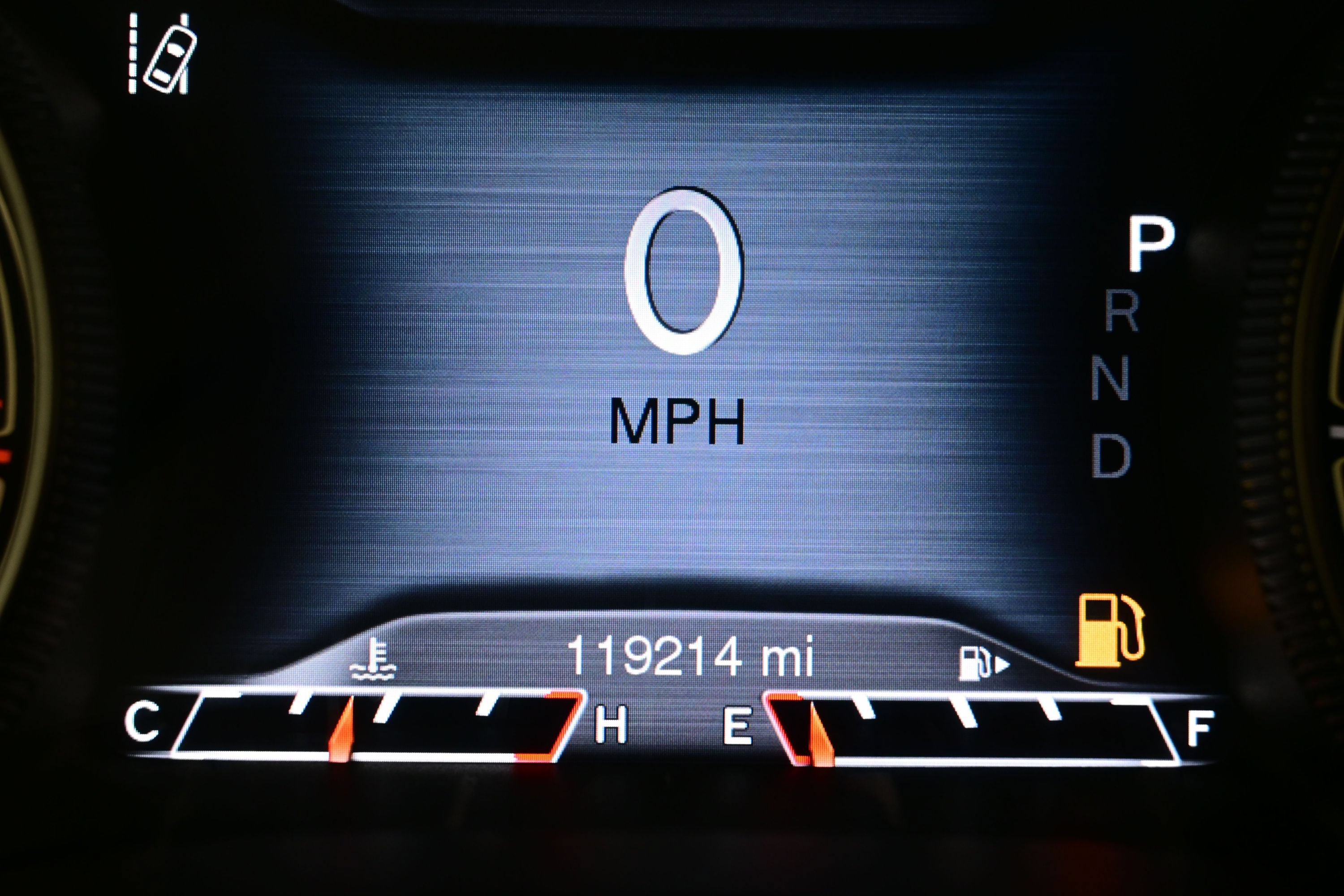 Used 2014 Jeep Cherokee Limited w/ Technology Group FWD image 25