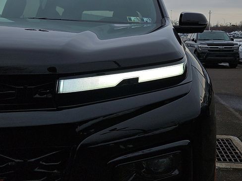 Used 2026 Chevrolet Traverse RS w/ LPO, Floor Liner Package image 9