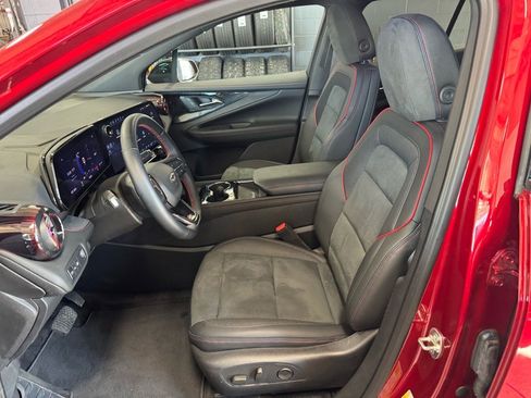 Used 2024 Chevrolet Blazer EV RS image 20