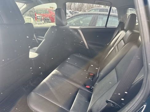 Used 2018 Toyota RAV4 Limited w/ Advanced Technology Package image 14