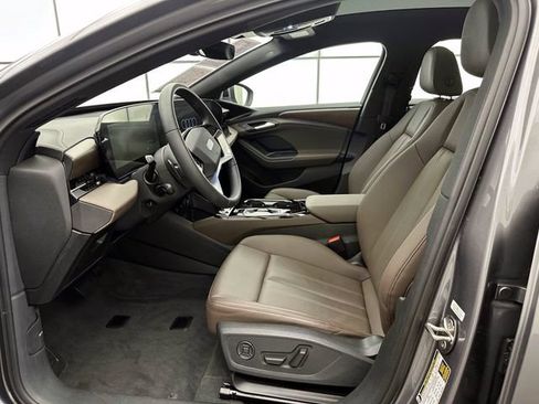 Used 2025 Audi A6 e-tron Premium w/ Ultra Package AWD/4WD image 12