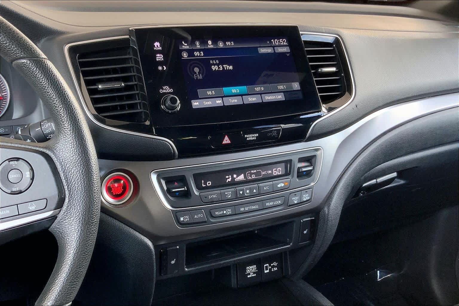 Used 2022 Honda Pilot Sport image 7