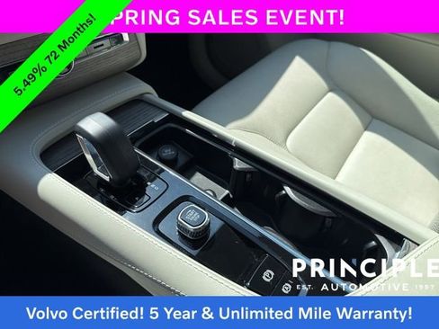 Certified 2023 Volvo XC90 B5 Plus image 21