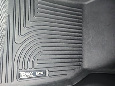 Used 2018 Nissan Rogue Sport SV w/ SV All-Weather Package image 25