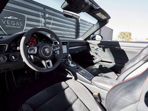 Used 2019 Porsche 911 Targa 4 GTS image 2