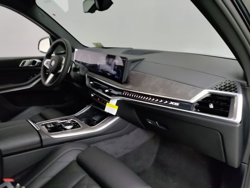 Used 2026 BMW X5 sDrive40i w/ M Sport Package RWD image 27