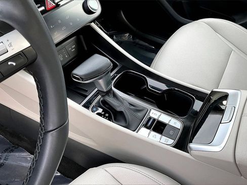 Used 2025 Hyundai Tucson SEL image 15