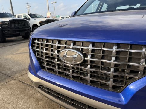New 2026 Hyundai Venue SEL image 17