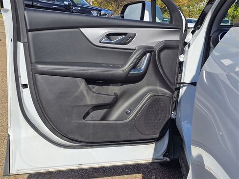 Used 2024 Chevrolet Blazer LT image 15