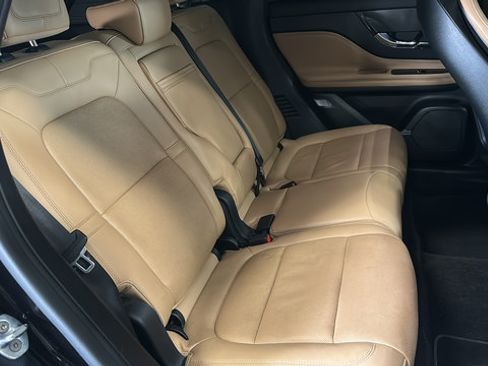 Used 2021 Lincoln Corsair Reserve AWD/4WD image 26