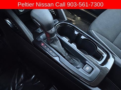 Used 2023 Chevrolet TrailBlazer LT FWD image 37